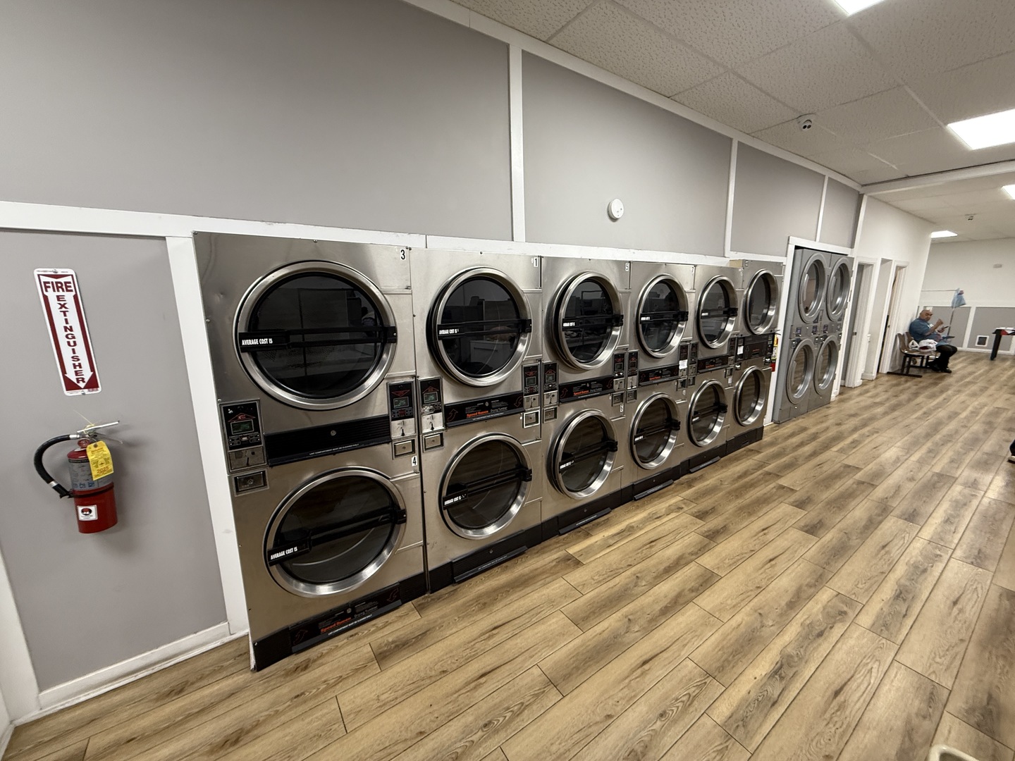 10106 S Ewing Avenue