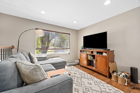 Tiny photo for 2546 Jonquil Lane, Woodridge, IL 60517 (MLS # 12492403)