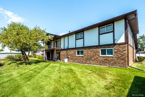 Tiny photo for 5000 W 122nd Street #1A, Alsip, IL 60803 (MLS # 12746681)