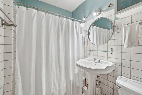Tiny photo for 2443 W Lunt Avenue #GE, Chicago, IL 60645 (MLS # 12755085)
