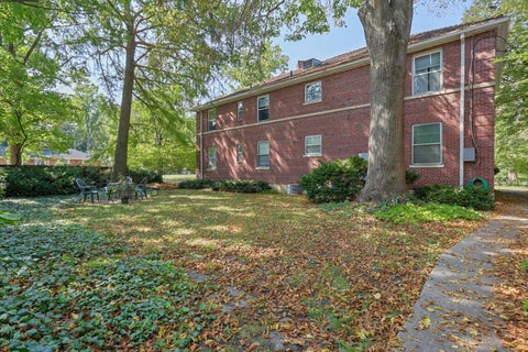 Tiny photo for 1510 S Race Street #4, Urbana, IL 61801 (MLS # 12762218)
