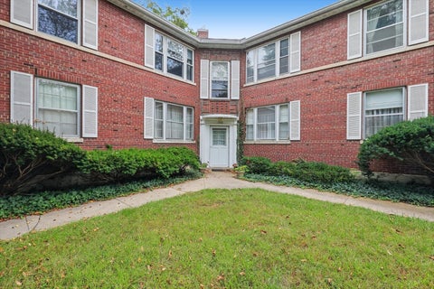 Tiny photo for 1510 S Race Street #4, Urbana, IL 61801 (MLS # 12762218)