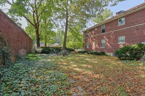 Tiny photo for 1510 S Race Street #4, Urbana, IL 61801 (MLS # 12762218)