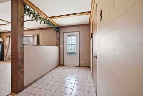 Tiny photo for 2594 E 1069th Road, Ottawa, IL 61350 (MLS # 12598165)