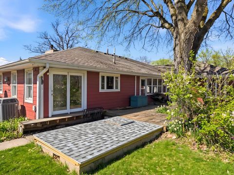Tiny photo for 2594 E 1069th Road, Ottawa, IL 61350 (MLS # 12598165)