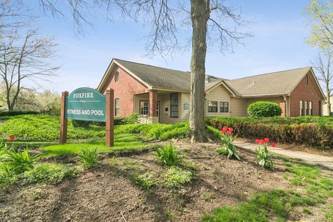 Tiny photo for 2060 N Rand Road #204, Palatine, IL 60074 (MLS # 12623632)