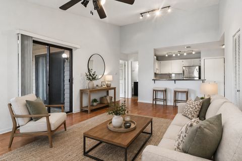 Tiny photo for 2060 N Rand Road #204, Palatine, IL 60074 (MLS # 12623632)