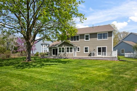 Tiny photo for 59 Sylvan Court, Elk Grove Village, IL 60007 (MLS # 12616738)
