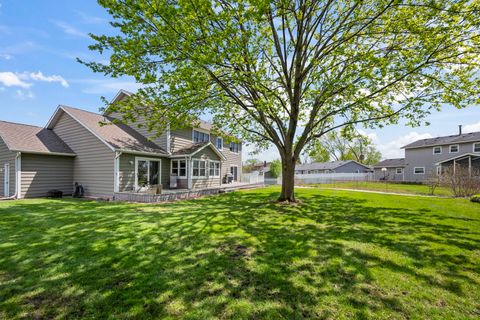 Tiny photo for 59 Sylvan Court, Elk Grove Village, IL 60007 (MLS # 12616738)