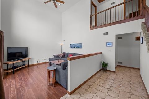 Tiny photo for 59 Sylvan Court, Elk Grove Village, IL 60007 (MLS # 12616738)