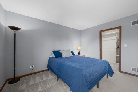 Tiny photo for 59 Sylvan Court, Elk Grove Village, IL 60007 (MLS # 12616738)
