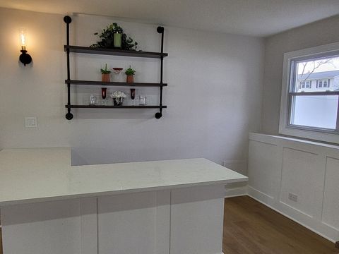 Tiny photo for 6831 Plymouth Road, Downers Grove, IL 60516 (MLS # 12603063)