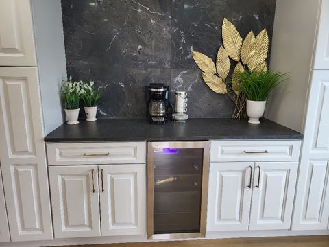 Tiny photo for 6831 Plymouth Road, Downers Grove, IL 60516 (MLS # 12603063)