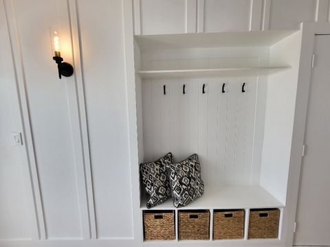 Tiny photo for 6831 Plymouth Road, Downers Grove, IL 60516 (MLS # 12603063)