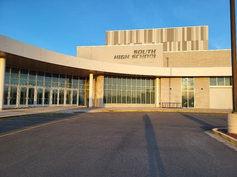 Tiny photo for 6831 Plymouth Road, Downers Grove, IL 60516 (MLS # 12603063)