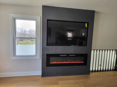 Tiny photo for 6831 Plymouth Road, Downers Grove, IL 60516 (MLS # 12603063)