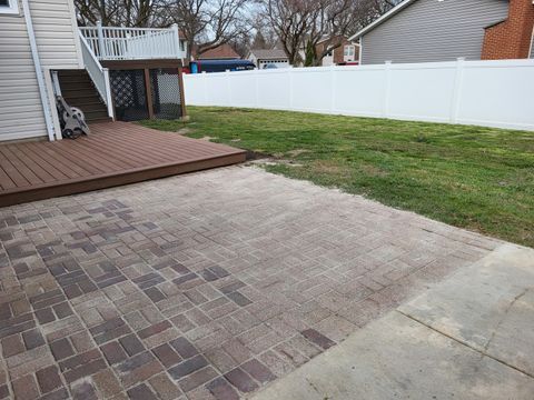 Tiny photo for 6831 Plymouth Road, Downers Grove, IL 60516 (MLS # 12603063)