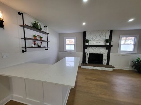 Tiny photo for 6831 Plymouth Road, Downers Grove, IL 60516 (MLS # 12603063)