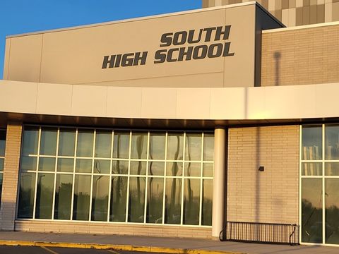 Tiny photo for 6831 Plymouth Road, Downers Grove, IL 60516 (MLS # 12603063)