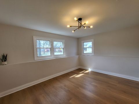 Tiny photo for 6831 Plymouth Road, Downers Grove, IL 60516 (MLS # 12603063)