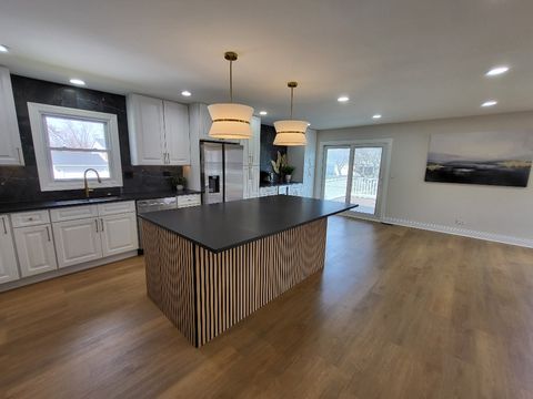 Tiny photo for 6831 Plymouth Road, Downers Grove, IL 60516 (MLS # 12603063)