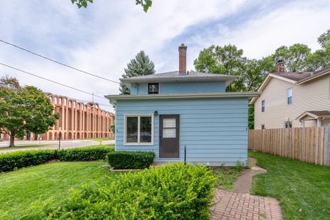 A home in Waukegan