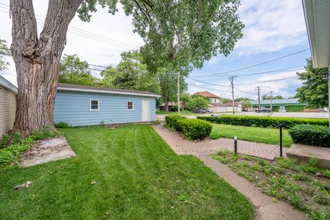 A home in Waukegan