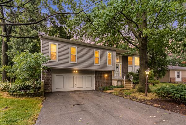 143 Camelot Way