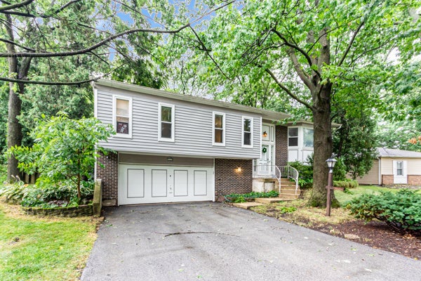 143 Camelot Way