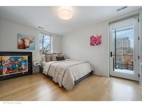 Tiny photo for 530 W Dickens Avenue #401, Chicago, IL 60614 (MLS # 12611012)