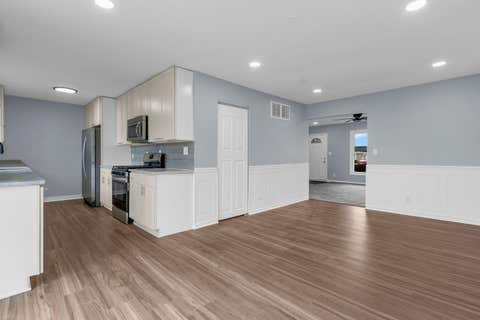 Tiny photo for 1295 Foxcroft Drive, Aurora, IL 60506 (MLS # 12730283)