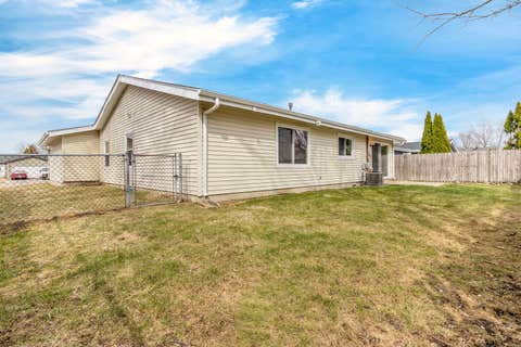 Tiny photo for 1295 Foxcroft Drive, Aurora, IL 60506 (MLS # 12730283)