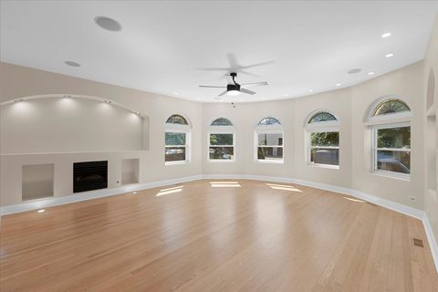 Tiny photo for 2416 W MORSE Avenue, Chicago, IL 60645 (MLS # 12502155)