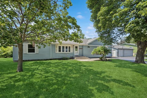 Photo of 33320 N Sunset Avenue, Grayslake, IL 60030 (MLS # 12712178)