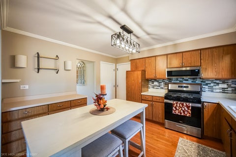 Tiny photo for 427 Glenys Drive, Lemont, IL 60439 (MLS # 12785455)