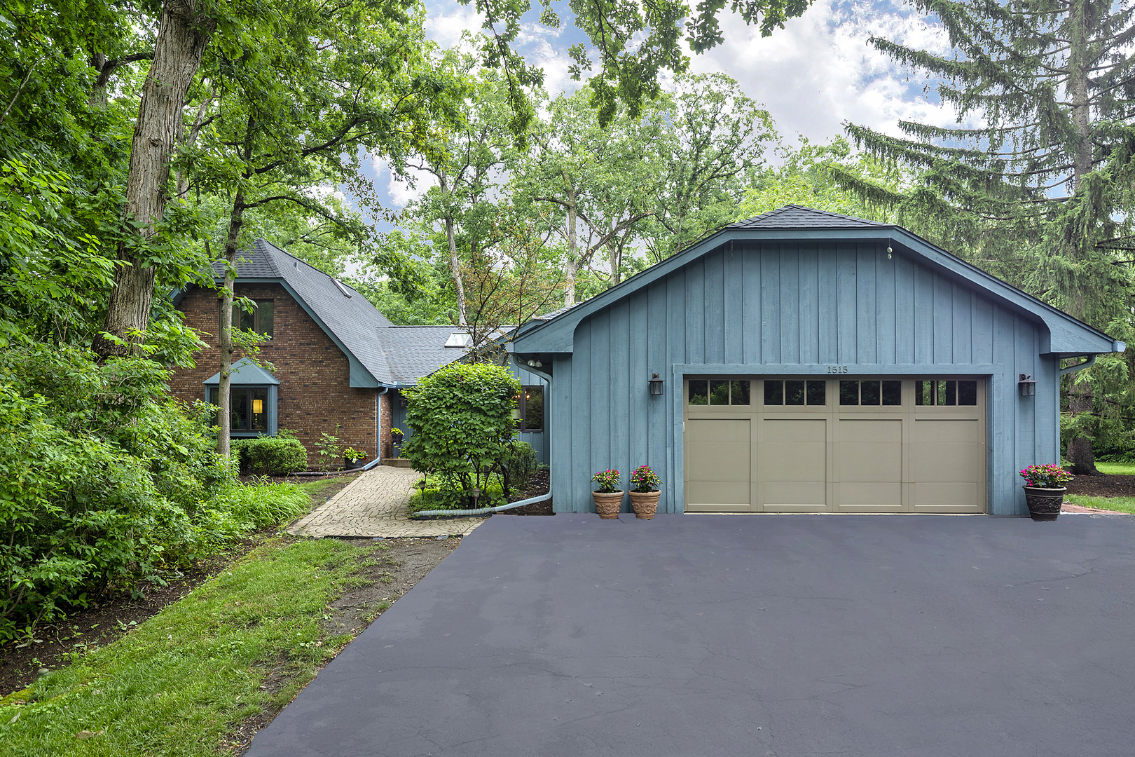 1515 Indian Trail Drive