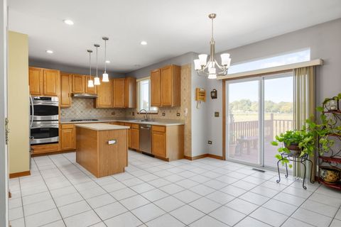 Tiny photo for 676 Quincy Court, Carol Stream, IL 60188 (MLS # 12490133)