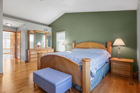 Tiny photo for 676 Quincy Court, Carol Stream, IL 60188 (MLS # 12490133)