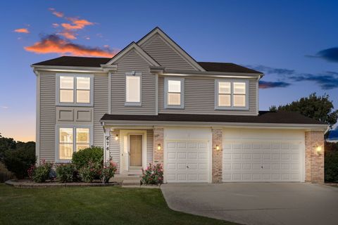 Tiny photo for 676 Quincy Court, Carol Stream, IL 60188 (MLS # 12490133)