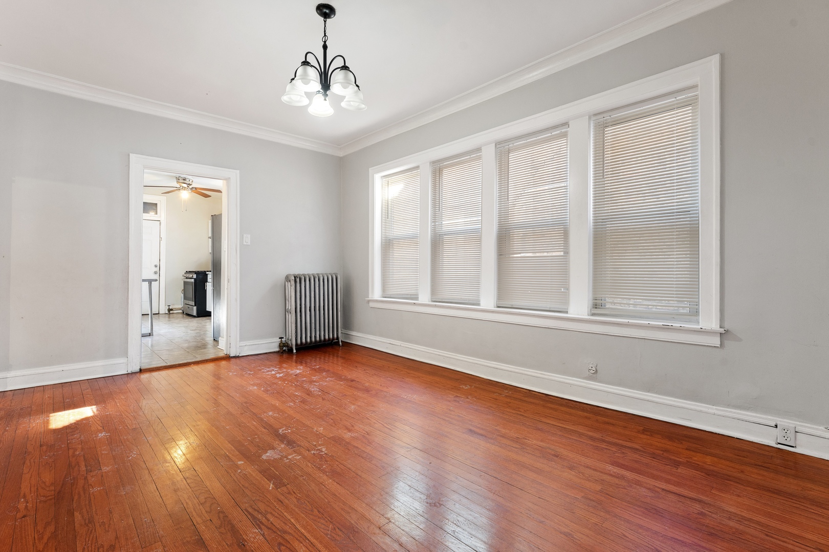 7819 S Cornell Avenue