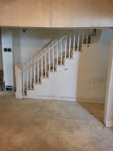 Tiny photo for 611 Farnam Street, Davenport, IA 50803 (MLS # 12771042)