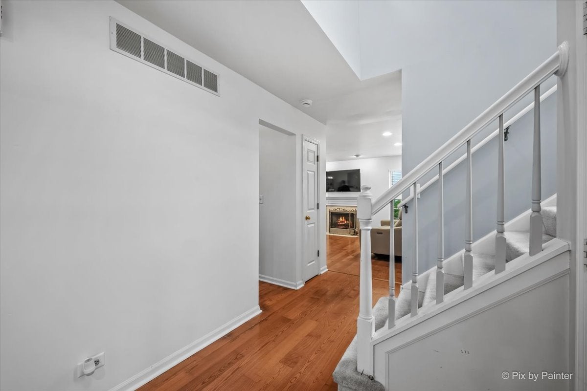 297 Braemar Glen