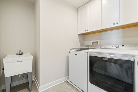 Tiny photo for 2020 Squire Circle, Yorkville, IL 60560 (MLS # 12492312)