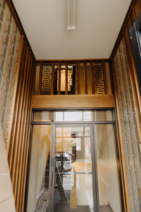 Tiny photo for 6034 N WOLCOTT Avenue #1W, Chicago, IL 60660 (MLS # 12595615)