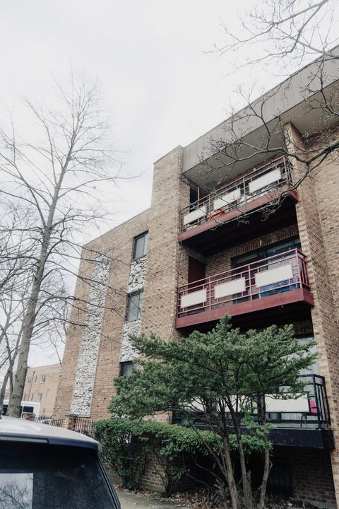 Photo of 6034 N WOLCOTT Avenue #1W, Chicago, IL 60660 (MLS # 12595615)