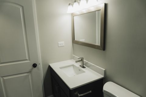 Tiny photo for 6034 N WOLCOTT Avenue #1W, Chicago, IL 60660 (MLS # 12595615)
