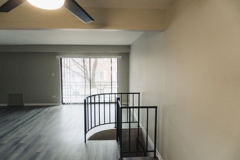 Tiny photo for 6034 N WOLCOTT Avenue #1W, Chicago, IL 60660 (MLS # 12595615)