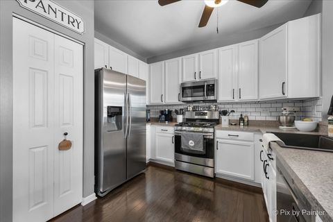 Tiny photo for 295 Springbrook Trail, Oswego, IL 60543 (MLS # 12479299)