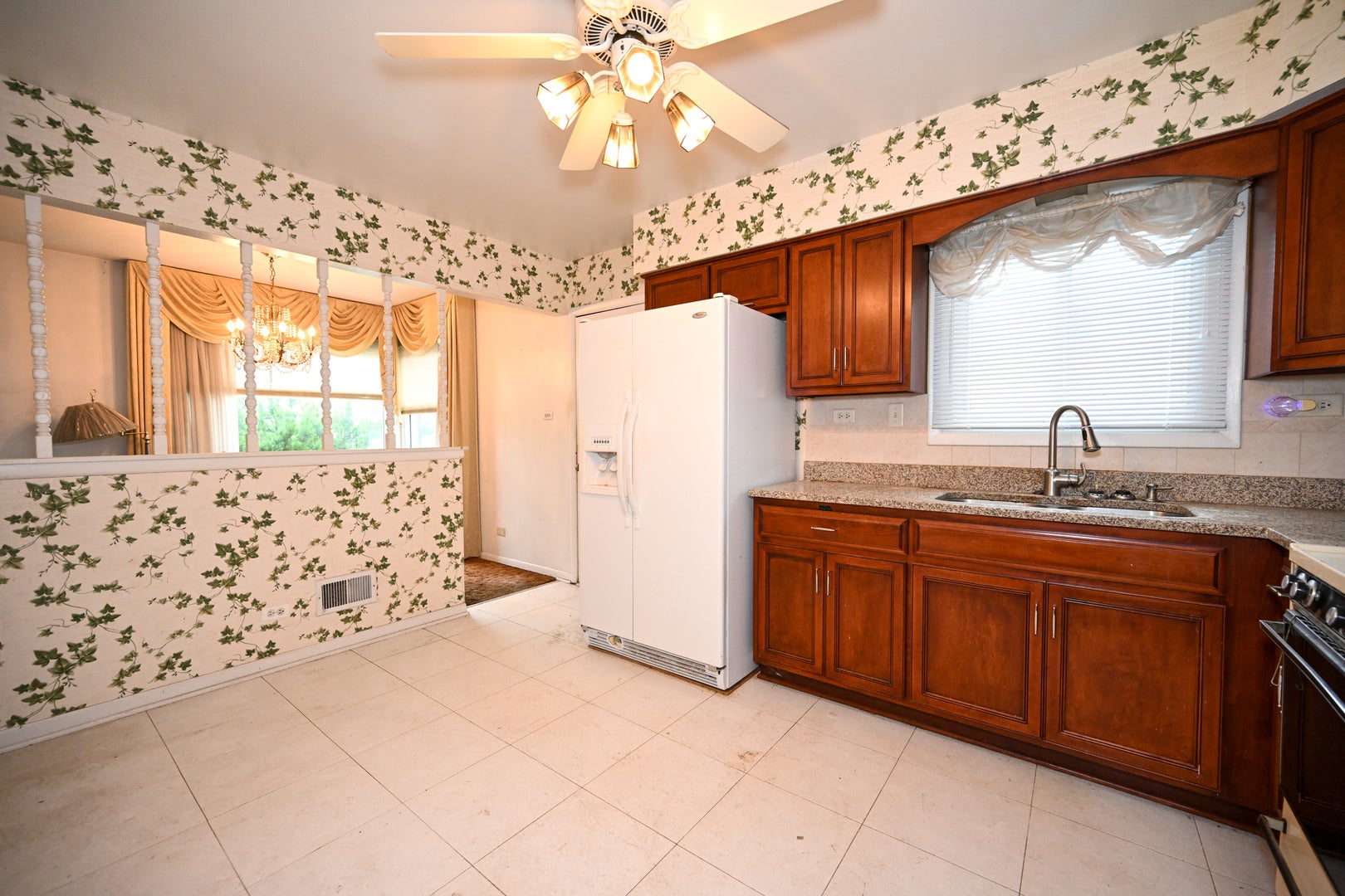 1322 S Arlington Heights Road