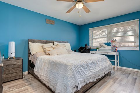 Tiny photo for 4 W Beech Drive, Schaumburg, IL 60193 (MLS # 12607038)